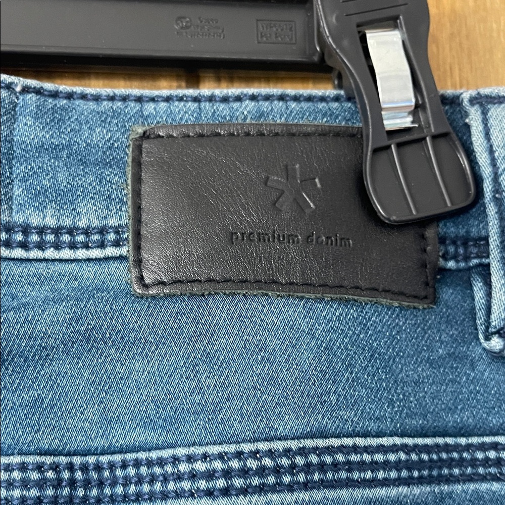 Celio Men's Denim Slim Fit Jeans. Size 30 NWT - Picture 6 of 8